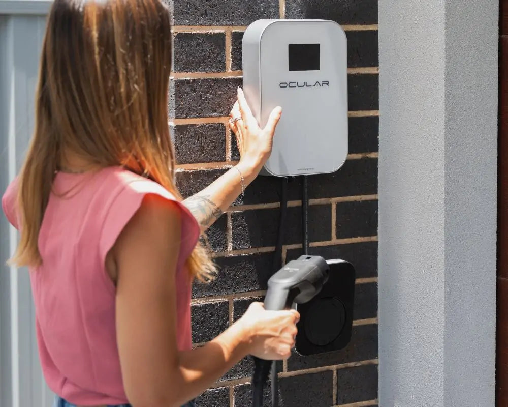 Ocular LTE Universal Charging Station | 7KW no Cable