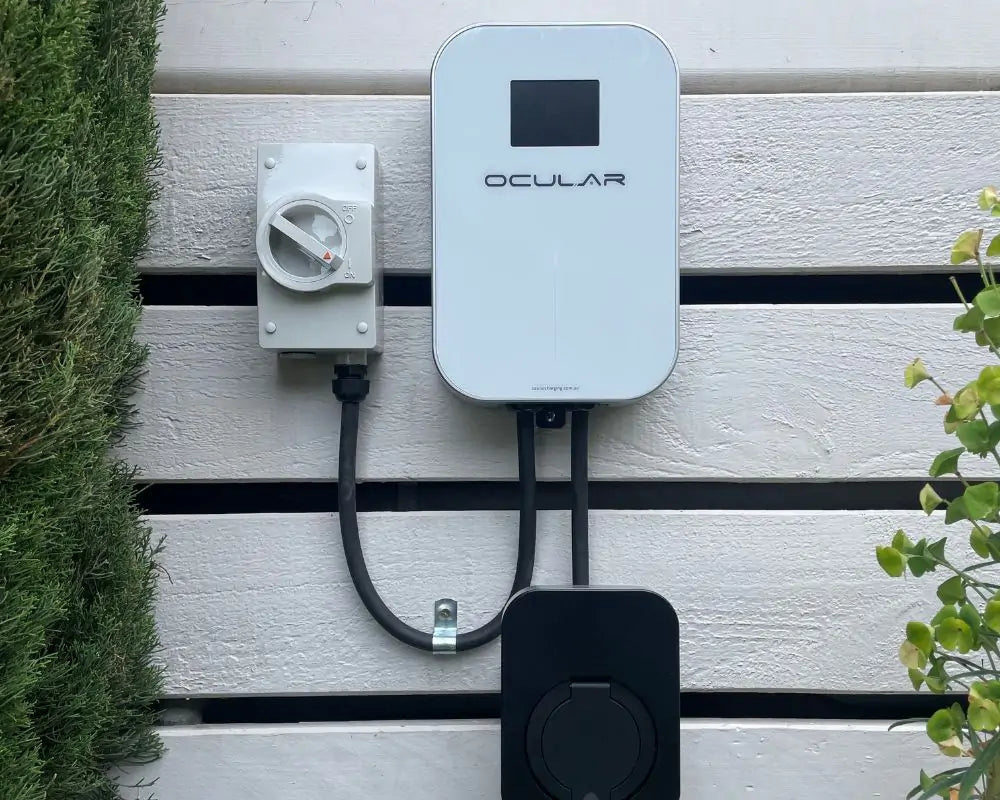 Ocular LTE Universal Charging Station | 7KW no Cable