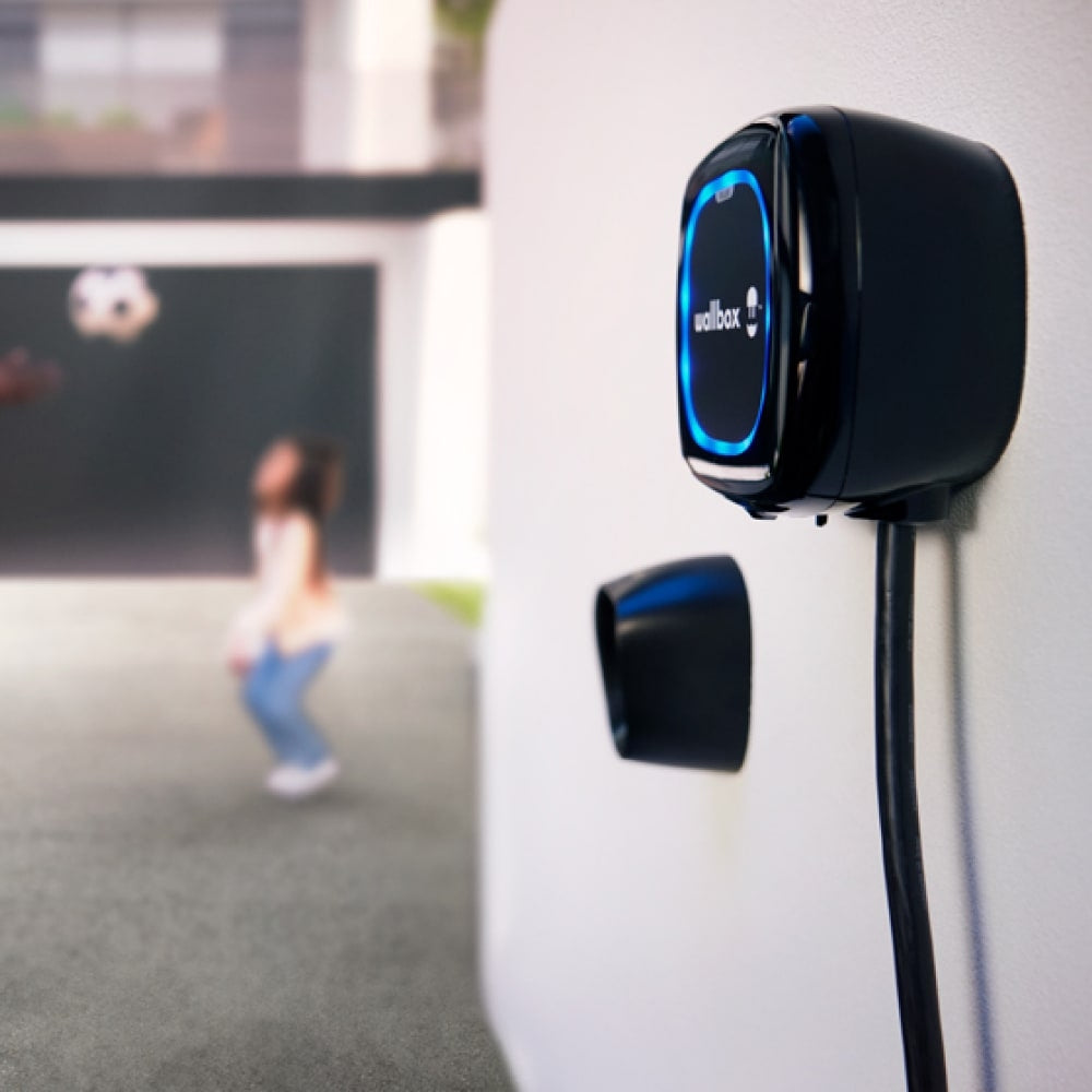 Wallbox Plus Wallbox Pulsar Plus | 7.4kW Single Phase Type 2 Smart EV Charger ...